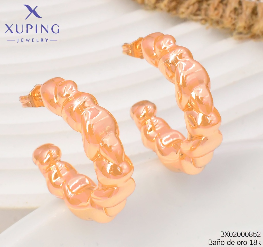 ARETES BAÑO DE ORO 18K XUPING CHUNKY "C" OV.IRREG.