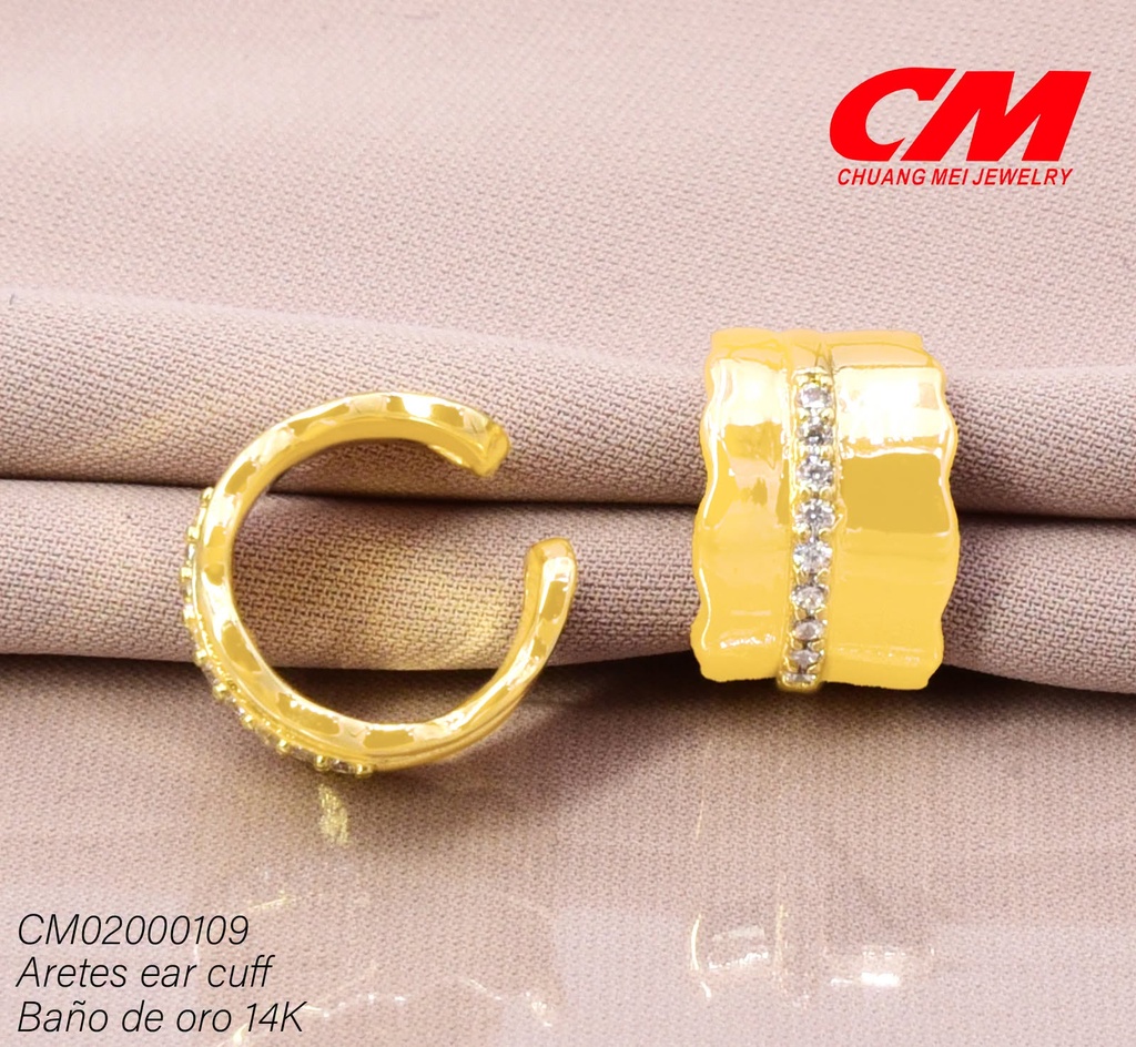 EAR CUFF BAÑO DE ORO 14K. FRANJA ANCHA/LINEA CENTRO ZIRC. RJ-03780001 (27A)