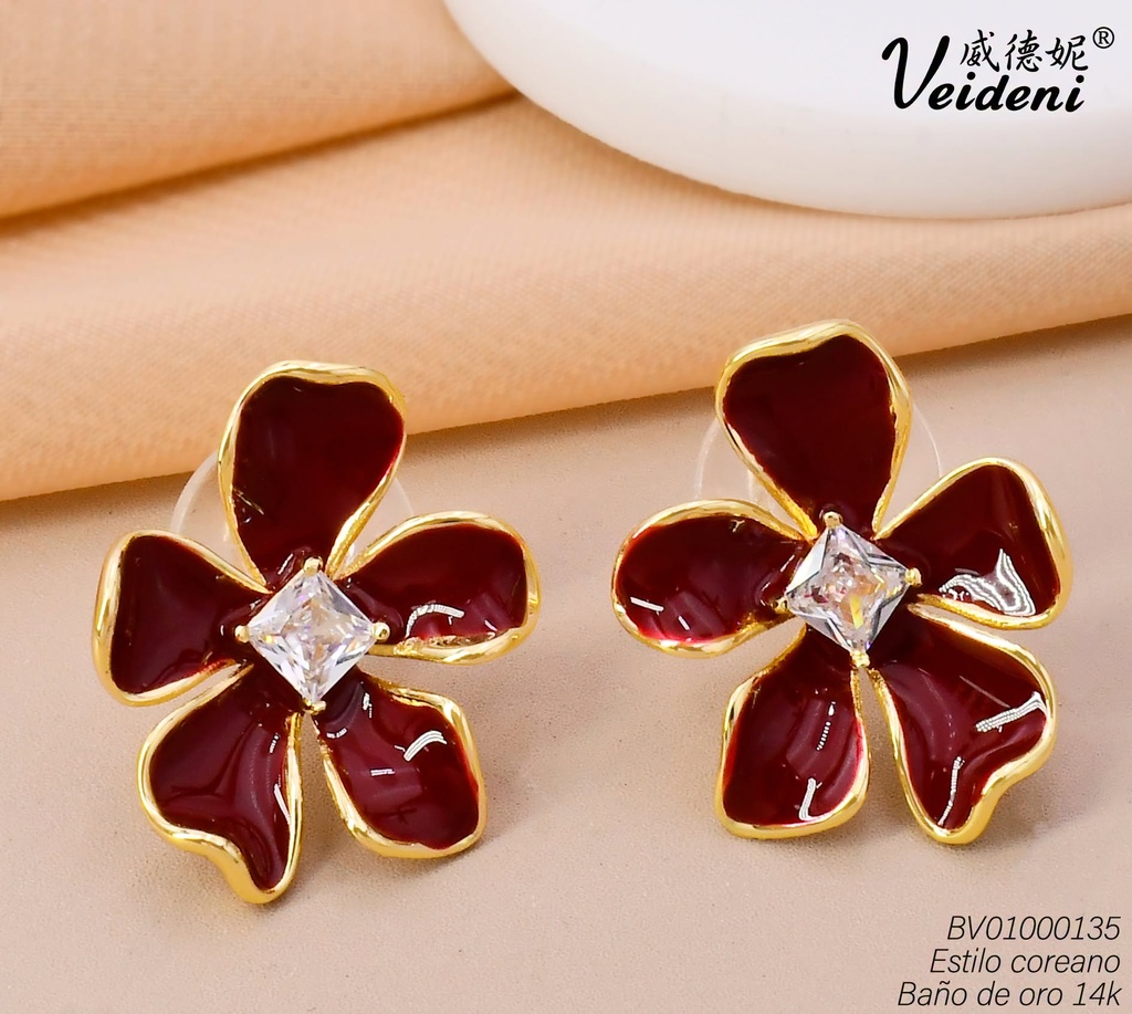 ARETES BAÑO DE ORO 14K.FLOR ROJO VINO C/ZIRC. EH-1722 (VEI080926)