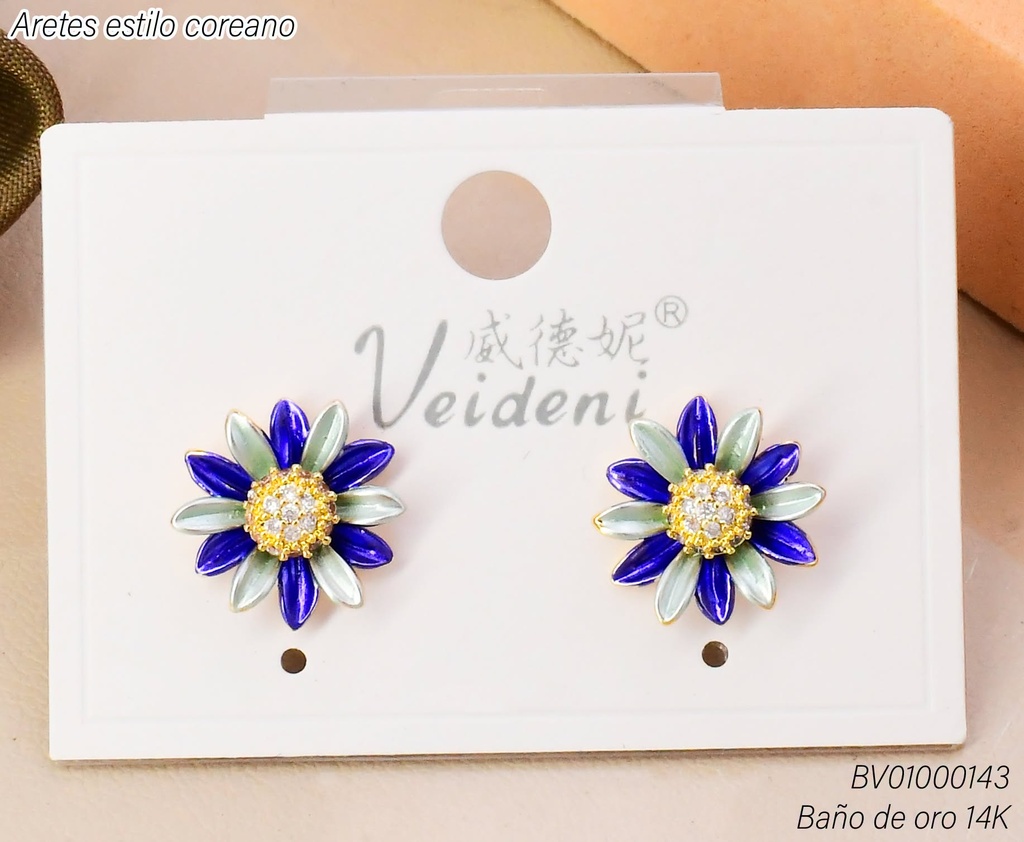 ARETES BAÑO DE ORO 14K.FLOR PETALOS DOBLES  AZULES-CELESTES EH- (VEI080926)