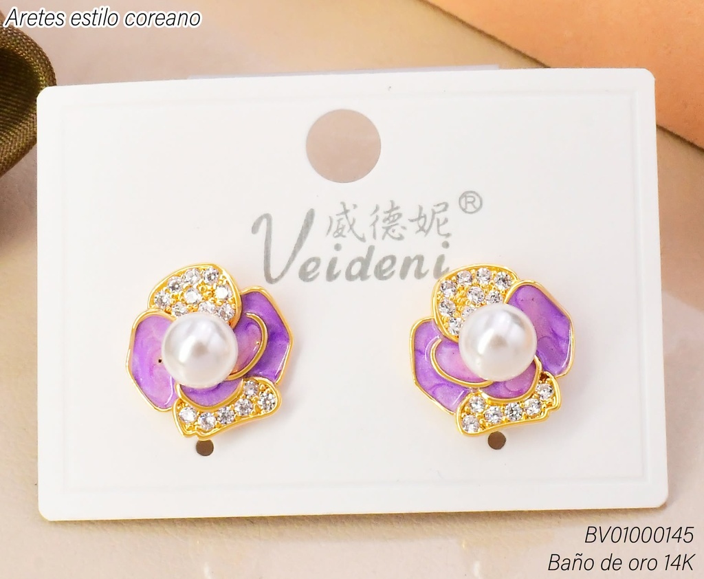 ARETES BAÑO DE ORO 14K.FLOR LILA-ZIRC.C/PERLITA EH-4314 (VEI080926)