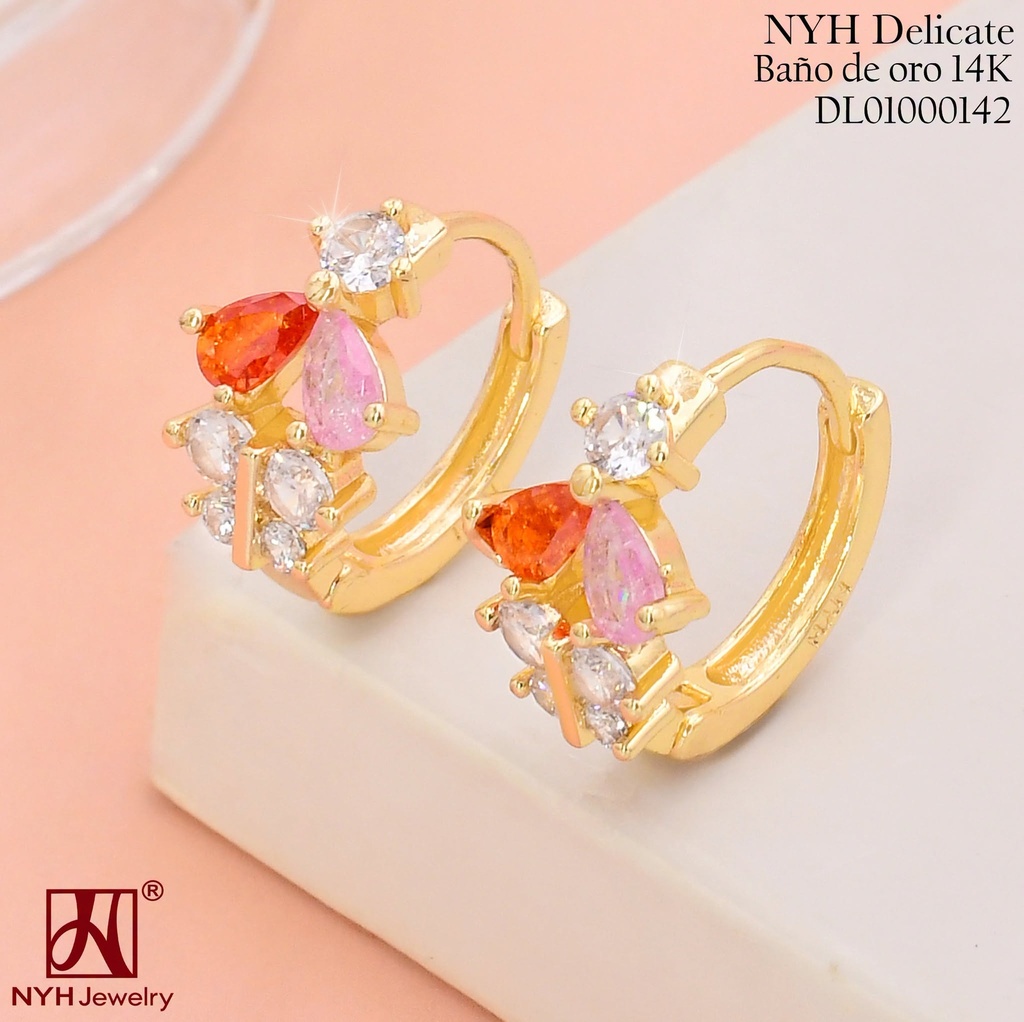 ARETES HUGGIES BAÑO DE ORO 14K.ZIRC.MARIPOSA ZIRC.COL.XM2044A (OC.)