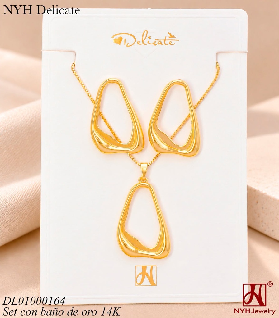 SET BAÑO DE ORO 14K.TRIANGULO IRREG.GR.CX162A MR (OC.)