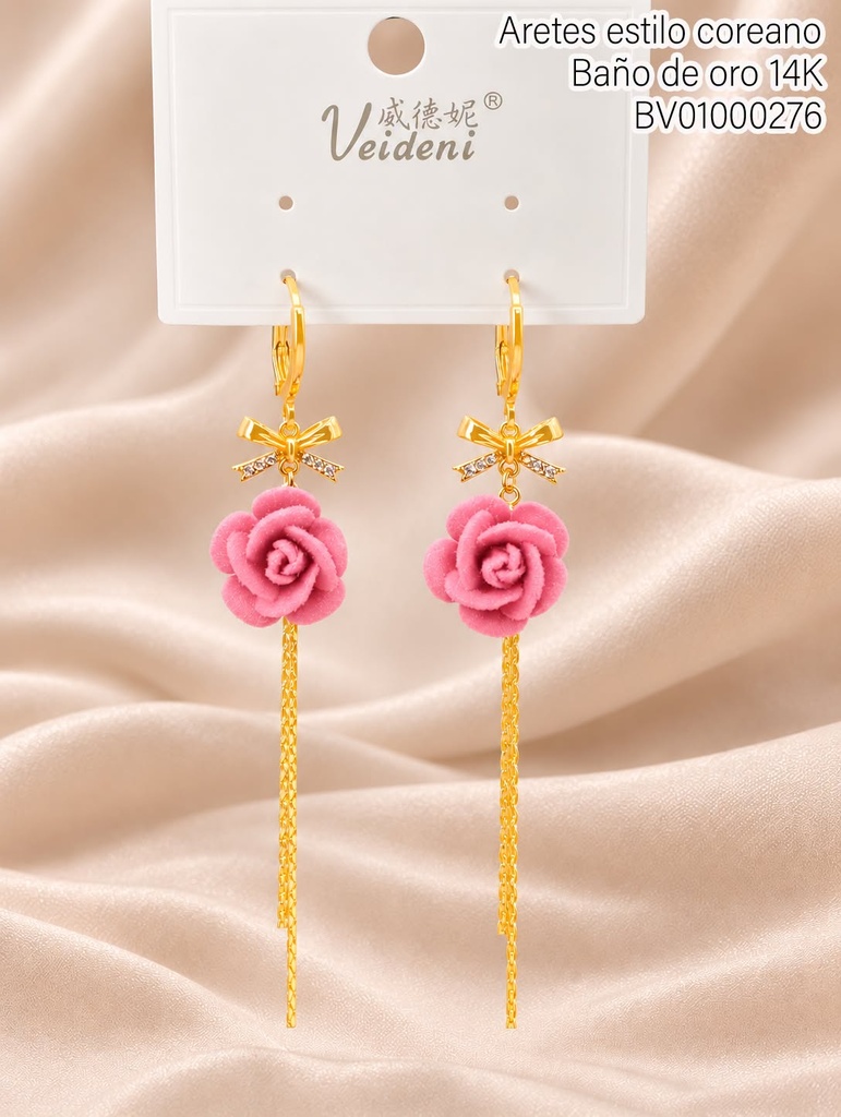 ARETES HUGGIES BAÑO DE ORO 14K  FLOR ROSADA GAMUZA/COLGANTES EH-4483 (VEI080926)