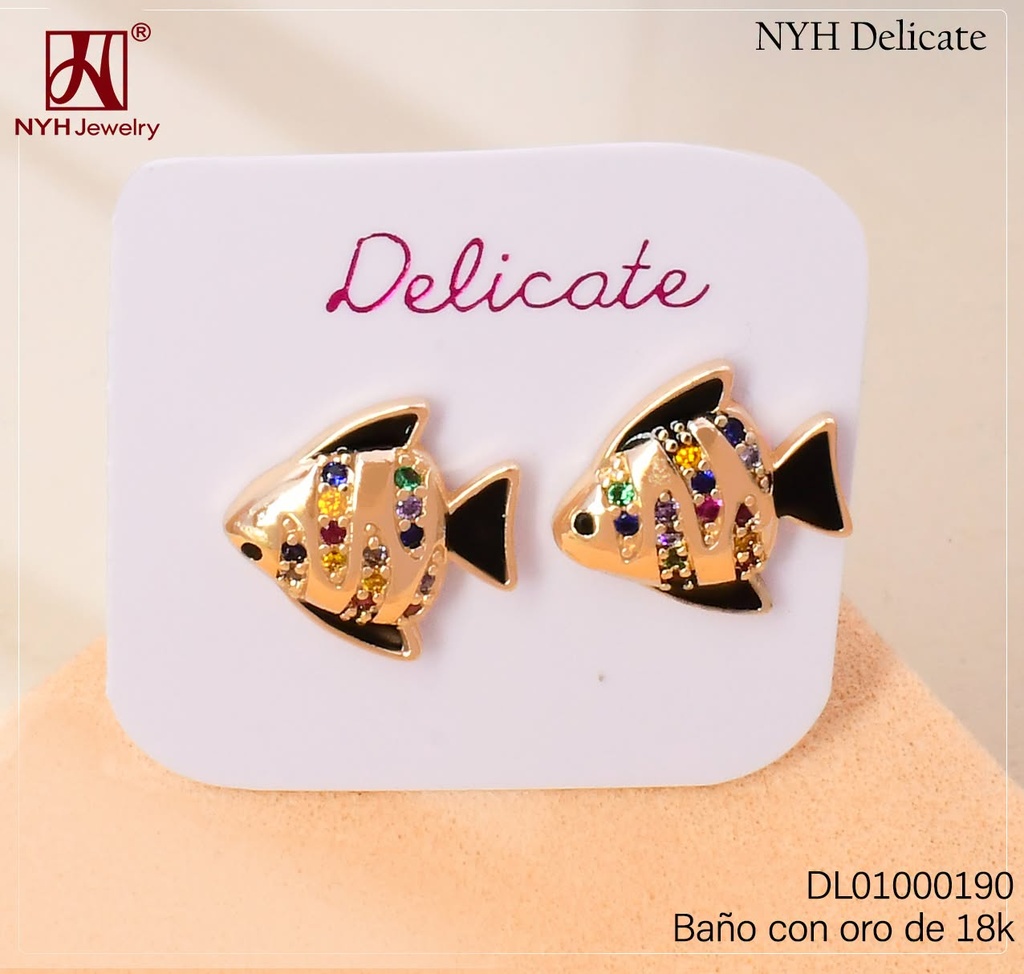 ARETES BAÑO DE ORO 18K.PEZ ZIRC.SY1019B (DEL211026)