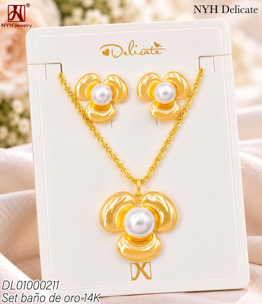 SET BAÑO DE ORO 14K. FLOR 3 PETALOS/PERLA CENTRO WD4888A (DEL211026)