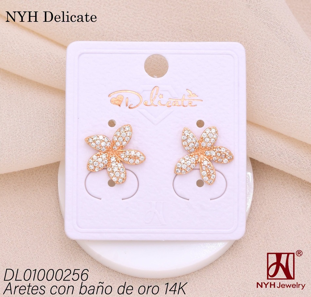 ARETES BAÑO DE ORO 14K. FLOR 5 PETALOS ZIRC. (DEL212026)