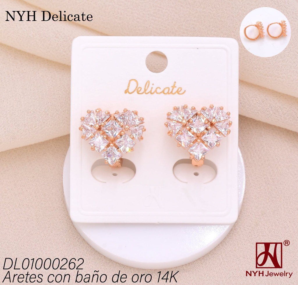 ARETES BAÑO DE ORO 14K. CORAZON ZIRC. RECT. (DEL212026)
