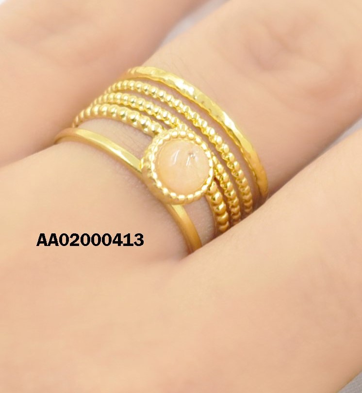 ANILLO 5 LÍNEAS VARIAS C/PIEDRA REDONDA ROSA