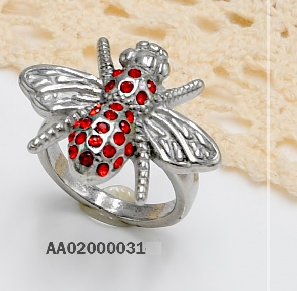 ANILLO ACERO PLATEADO DE MOSCA CON CIRCONIA ROJA