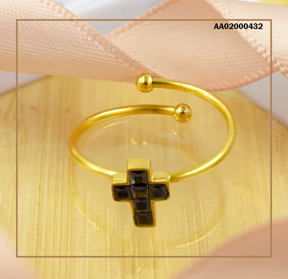 ANILLO AJUSTABLE CRUZ DE ZIRCONIAS CUADRADAS NEGRAS