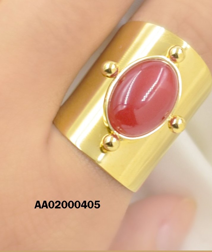 ANILLO ANCHO LISO PIEDRA OVALADA ROJA 4 PUNTOS