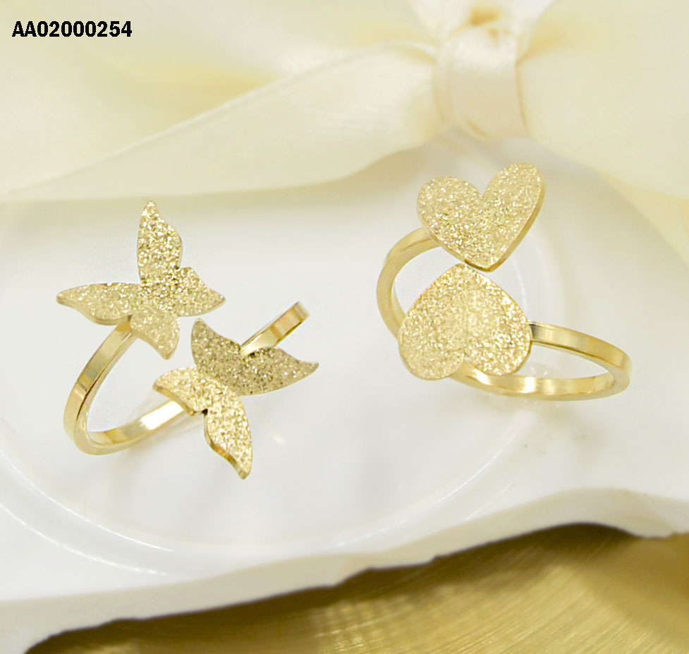 ANILLO CON DOS MARIPOSAS ESCARCHADAS