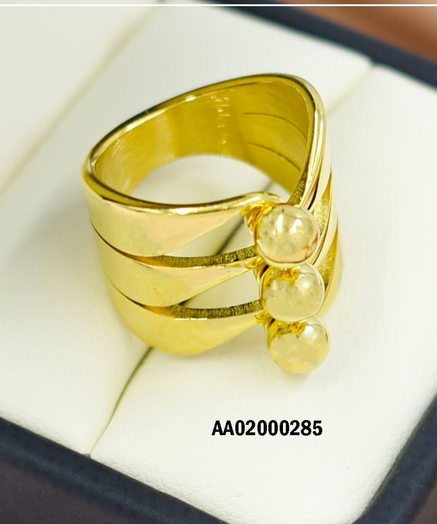 ANILLO DORADO C/TRES PELOTITAS UNIENDO EXTREMOS