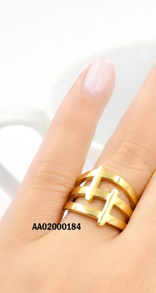 ANILLO DORADO DOS CUADRO SEMI FORMADOS