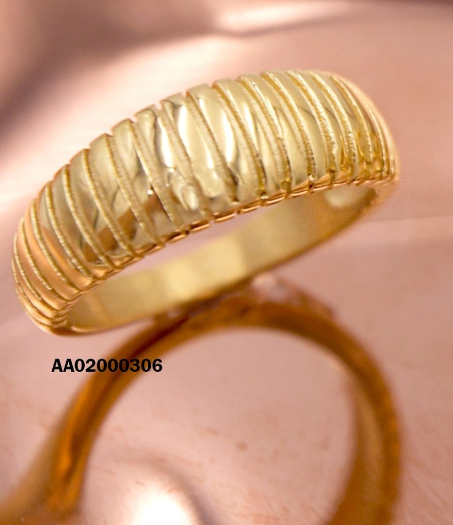 ANILLO GRABADO RAYAS VERTICALES