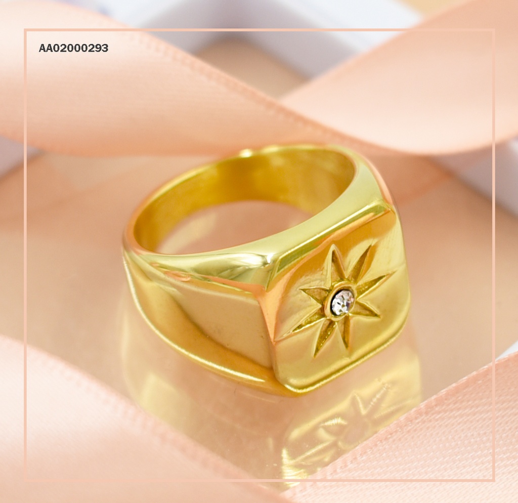 ANILLO GRUESO DE MESA CON ESTRELLA ZIRCONIA AL CENTRO