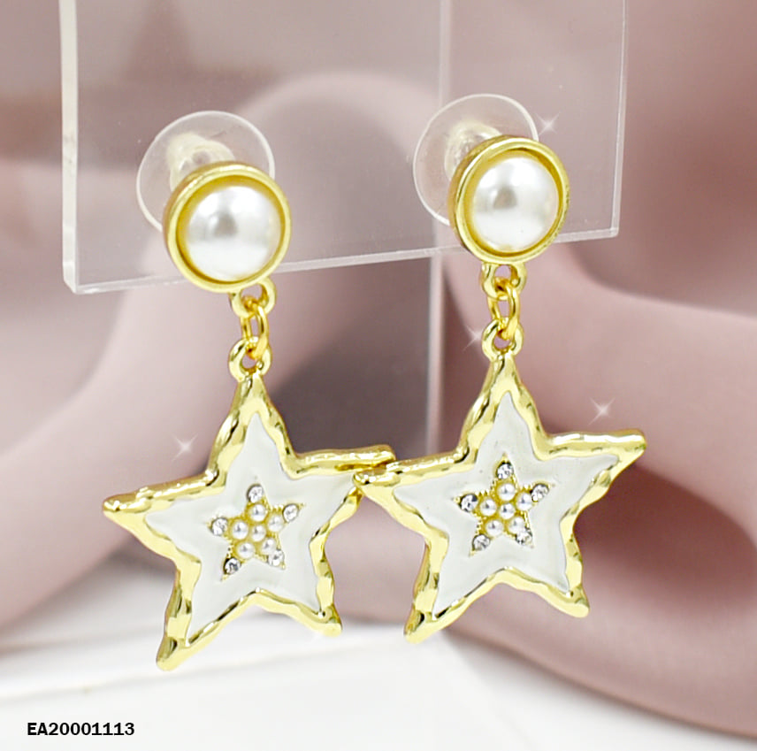 ARETES COLGAR ESTRELLAS BLANCAS CENTRO PERLITAS