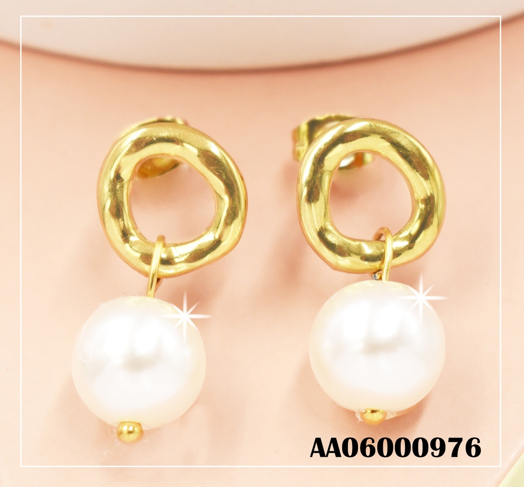 ARETES CÍRCULO C/PERLA COLGANTE
