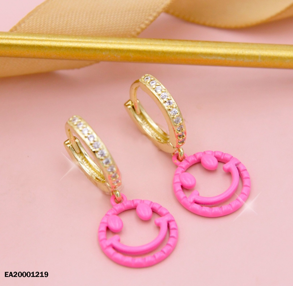 ARETES DE COLGAR CARITA FELIZ ROSADAS (P.E.NOV2025)