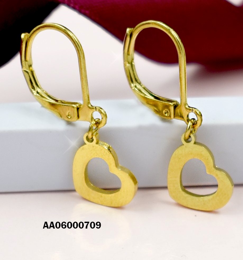 ARETES DE COLGAR CROQUI ANCHO CORAZÓN