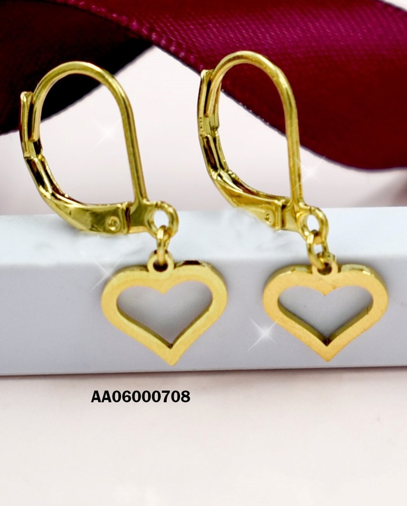 ARETES DE COLGAR CROQUI FINO DE CORAZÓN