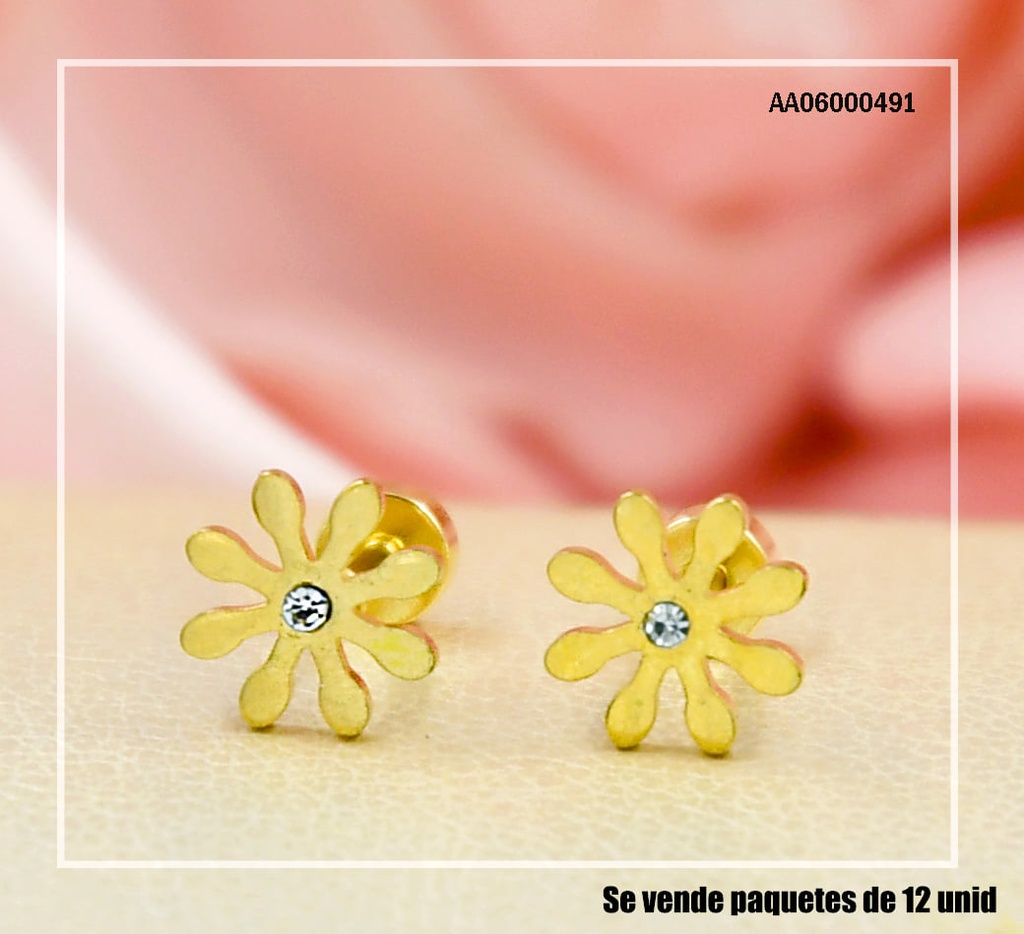 ARETES DORADOS PEQUEÑOS FLOR MARGARITA