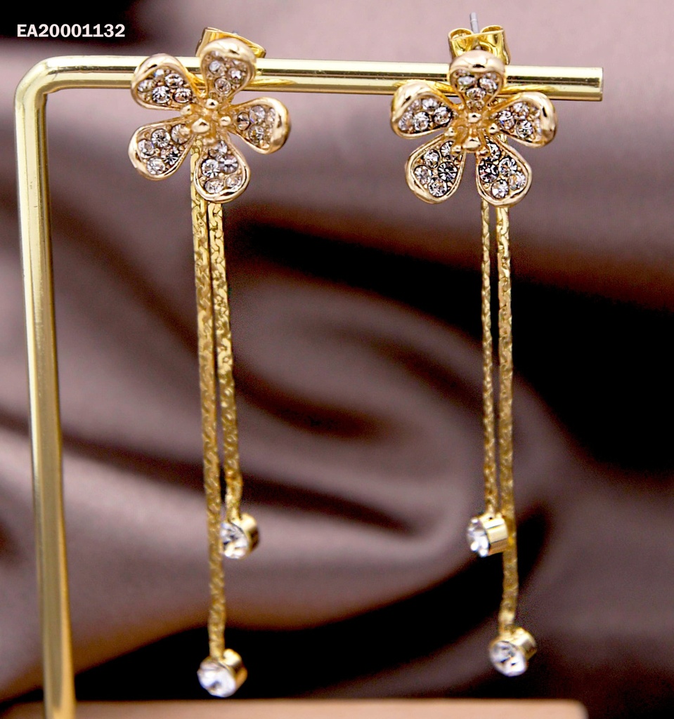ARETES FLOR  PETÁLOS CERRADOS ZIRCONIAS COLGANTE DORADOS