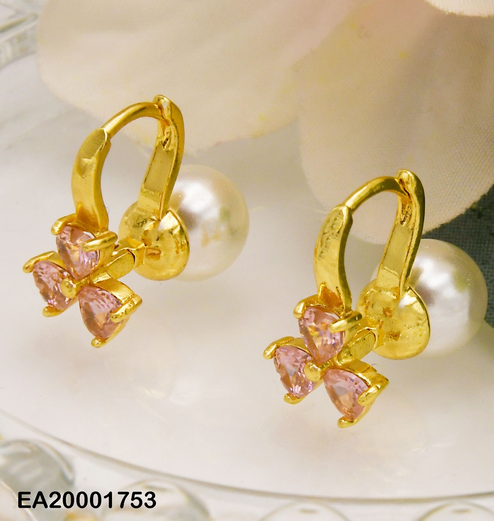ARETES FLOR 3 PETÁLOS ROSADOS C/PERLA P4215