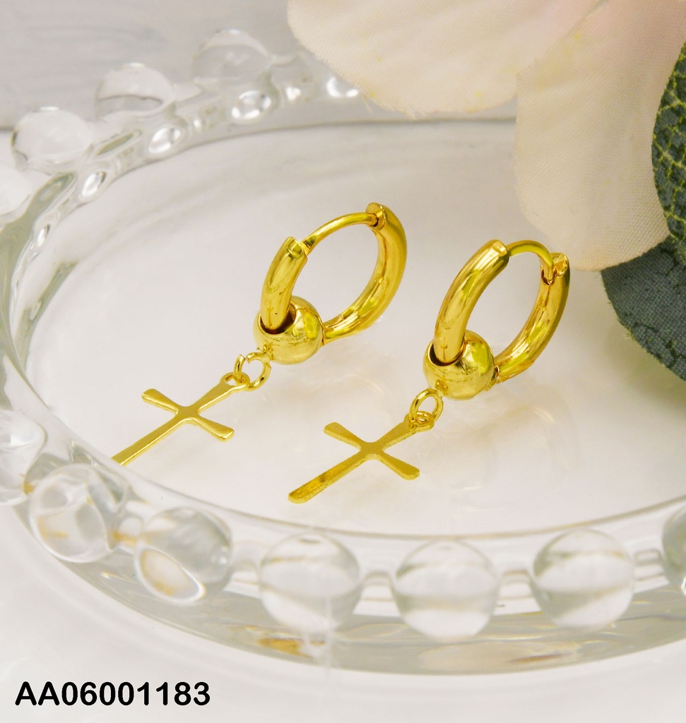 ARETES HUGGIES CRUZ FINA COLGANTE/ESFERA DORADA