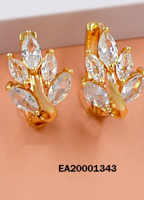 ARETES HUGGIES RAMITA VERTICAL HOJAS ZIRCONIAS
