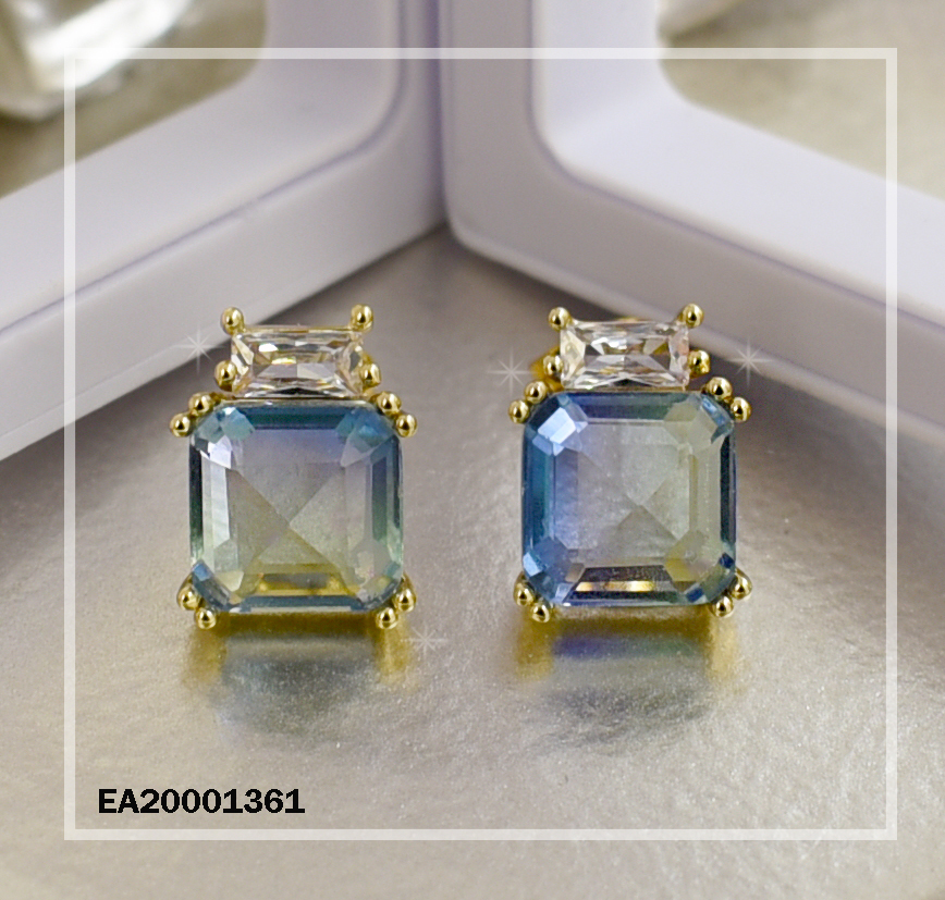 ARETES ZIRCONIA CUADRADA CELESTE
