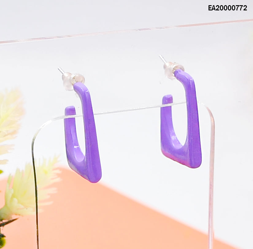 ARGOLLAS CUADRADA COLOR MORADO