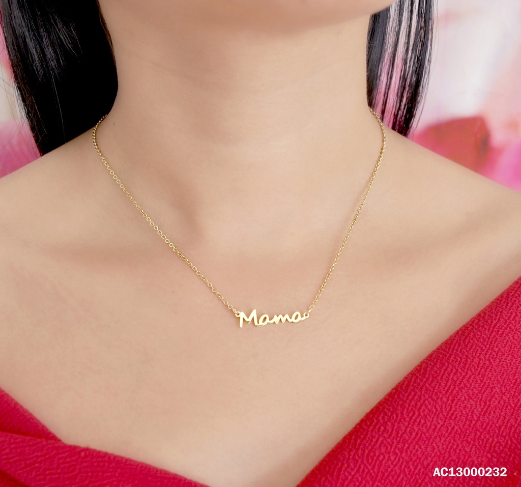 CADENA DIJE "MAMA" LETRA CURSIVA