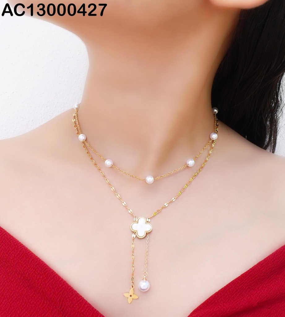 CADENA DOBLE C/PERLAS COLGANTES:PLACA FLOR/PERLA