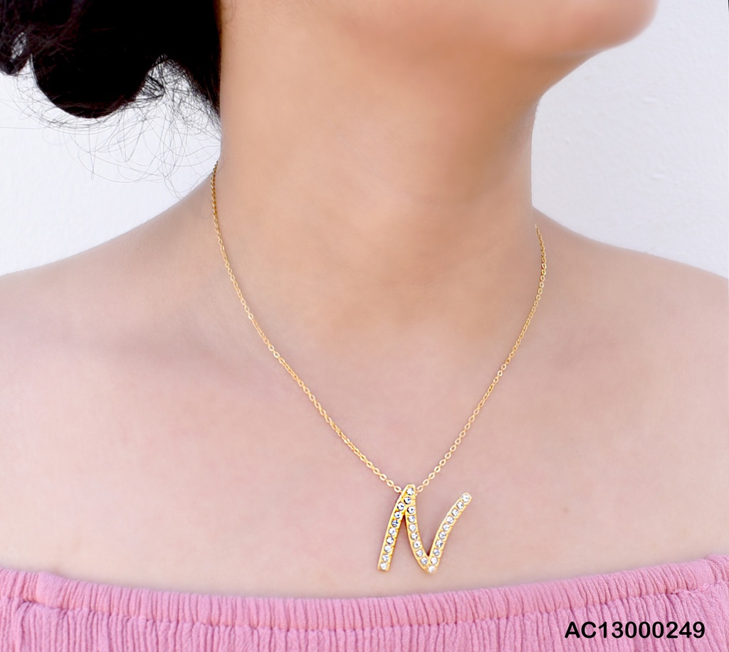 CADENA LETRA CON ZIRCONIAS "N"