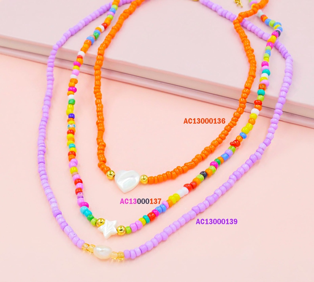 CADENA PIEDRAS NARANJAS, DIJE CORAZÓN BLANCO