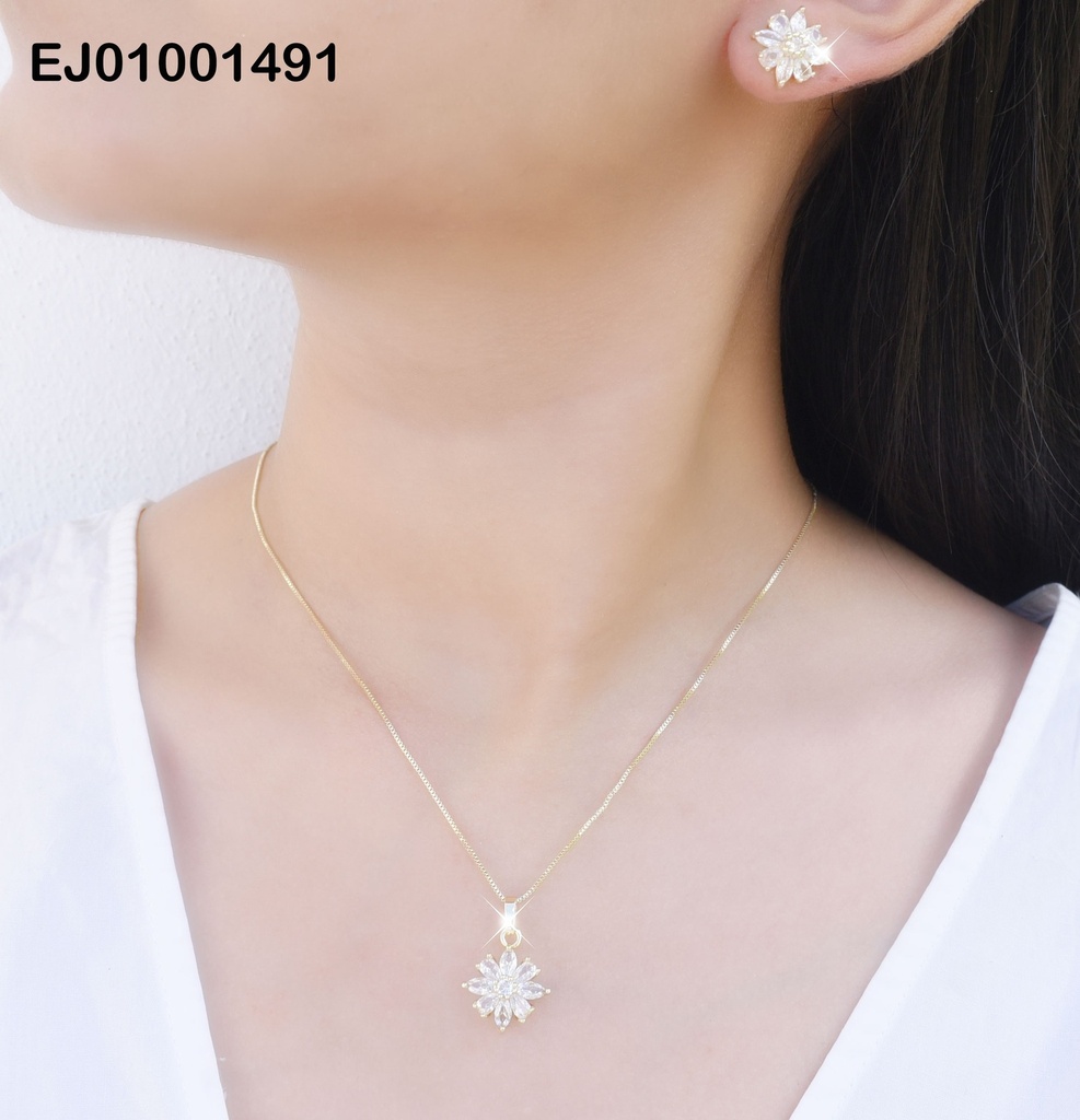FLOR DE ZIRCONIAS  BASE DORADA