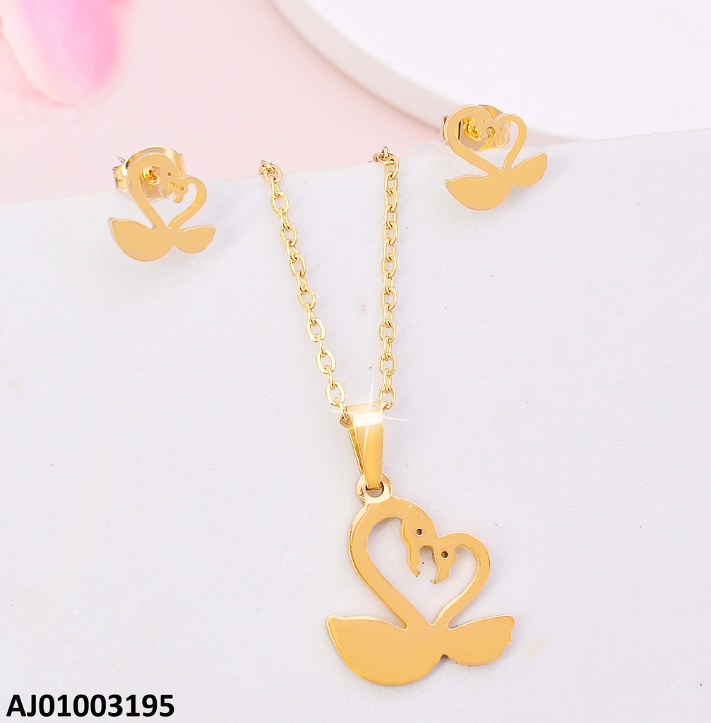 JUEGO PAREJA CISNES HACIENDO CORAZON SA642/F9257 EC.