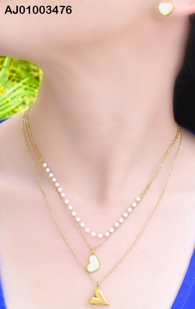 JUEGO ACERO TRIPLE CDN DE PERLAS BLANCAS, CORAZON C/ZIRCONIA Y CORAZON RELLENO C/ARETES FORMA DE CORAZON RELLENO DE ZIRCONIA