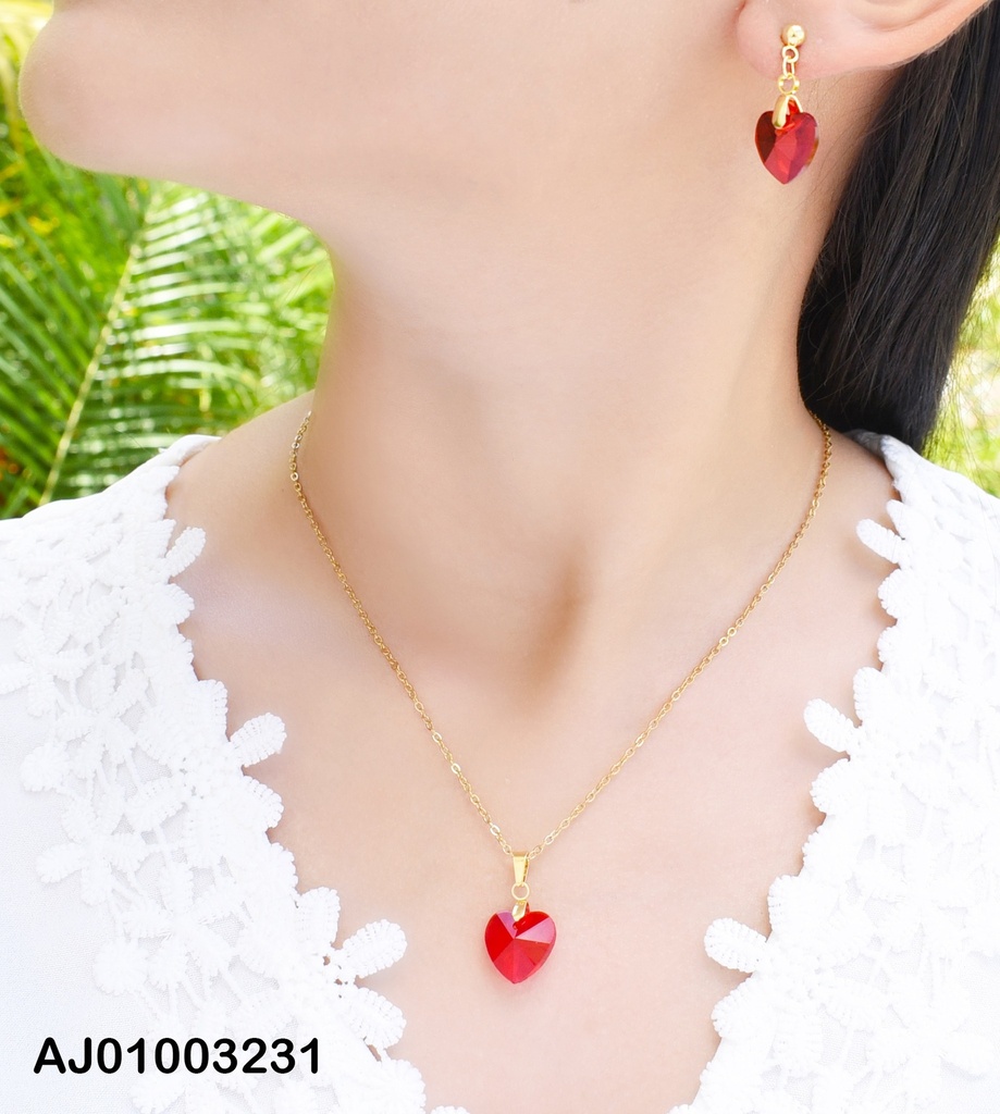JUEGO DE CORAZÓN ROJO ZIRCONIA, ARETES DE COLGAR