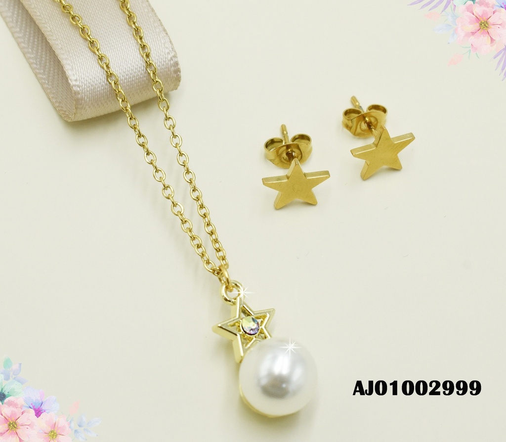 JUEGO DETALLES MINI ARETES ESTRELLA.DIJE: PERLA C/ESTRELLA ARRIBA