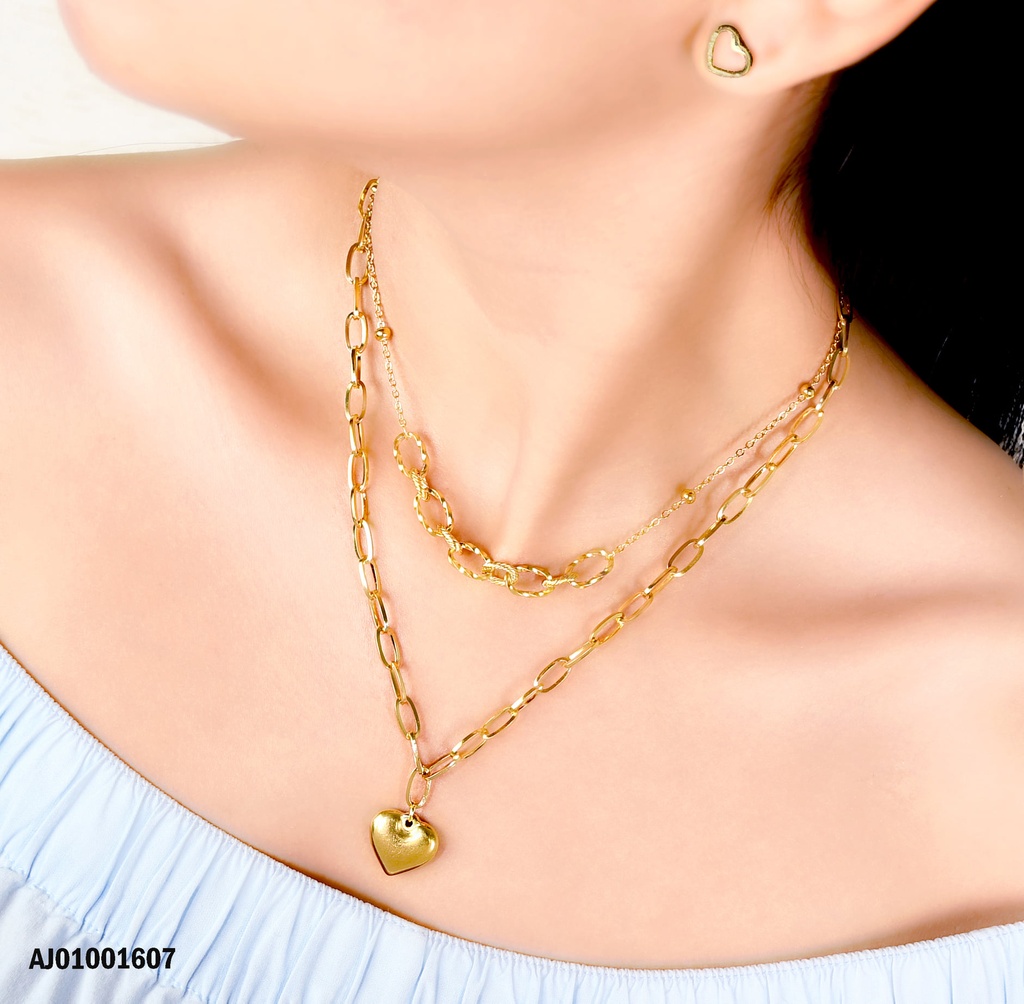 JUEGO DORADO DOBLE CADENA GRUESA ARETE CROQUI CORAZÓN