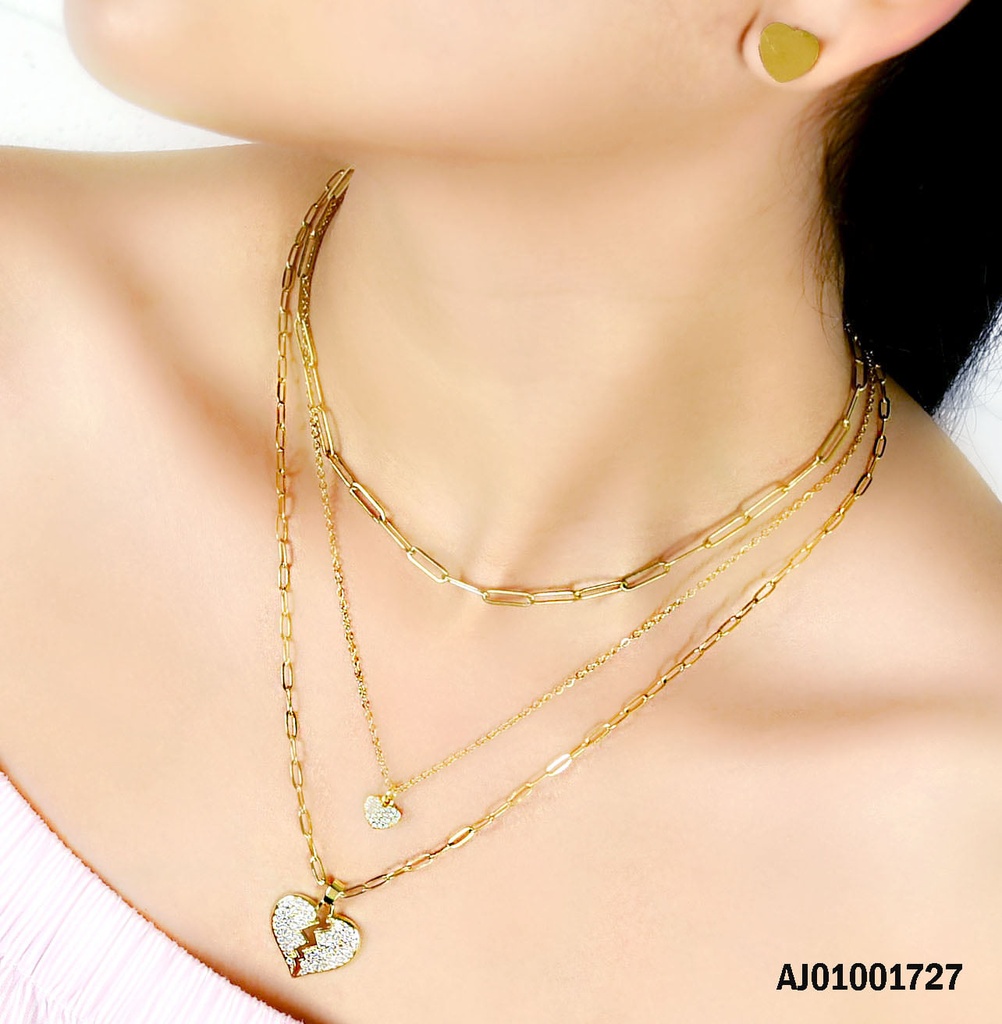 JUEGO DORADO DOBLE CADENA,DIJE CORAZÓN ROTO ZIRCONIAS