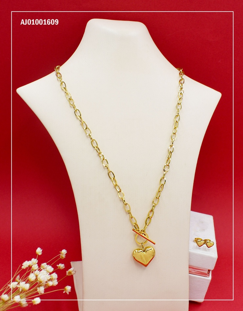 JUEGO DORADO ESTILO TIFFANY DE CORAZONES INFLADOS