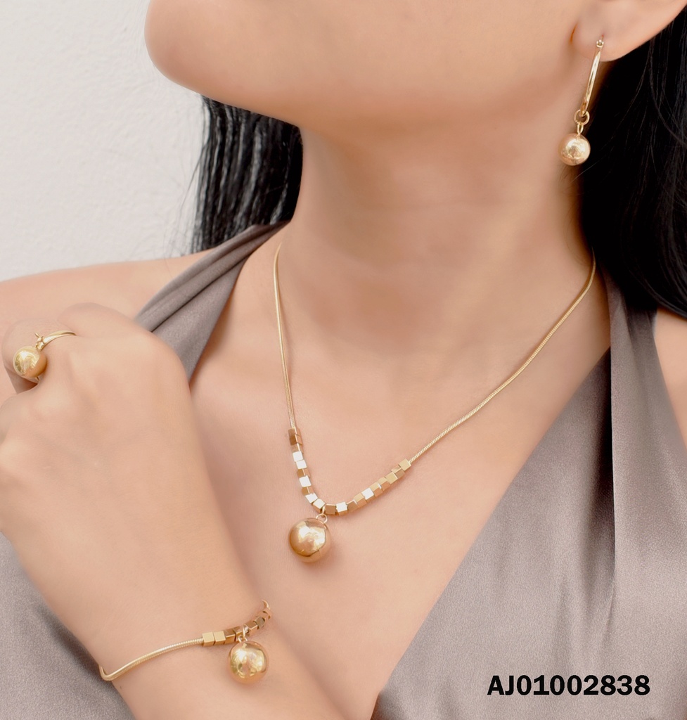 JUEGO PELOTAS-CUBOS DOR. C/PULSERA Y ANILLO