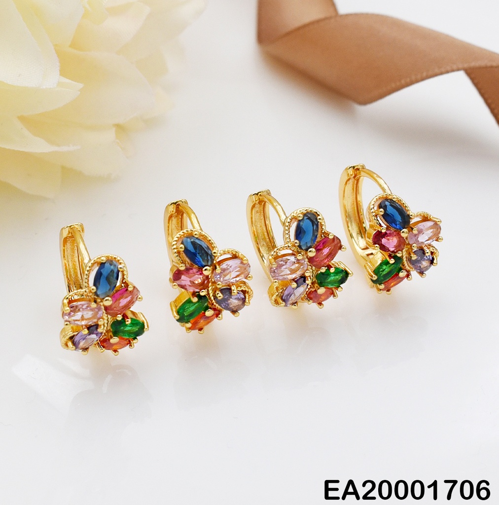 PAQUETE 2 PARES ARETES HUGGIES 6 HOJITAS ZIRC.(SURTIDAS)