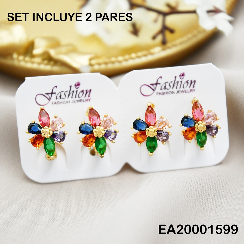 PAQUETE 2 PARES ARETES HUGGIES FLOR 6 PETÁLOS COL