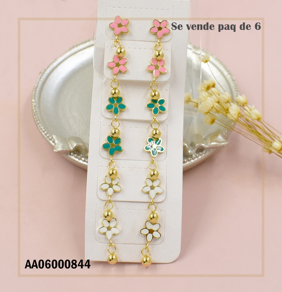 PAQUETE 6 PARES ARETES FLORES COL.VARIOS