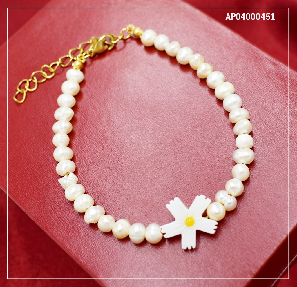 PULSERA PERLAS DIJES FLOR BLANCA